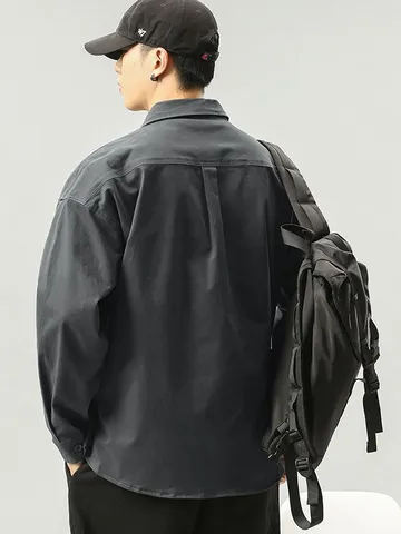 Men Retro Utility Cargo Shirt Long Sleeve Loose Fit Cotton Casual Turn Down Collar Multi Pocket Button Up Solid Color Top Jacket