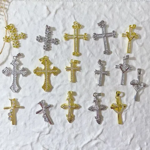 Gotik Messing Strass Kreuz Anhänger Retro Herz Blumen Charms Für DIY Halskette Armband Schmuckherstellung Handwerk Damen