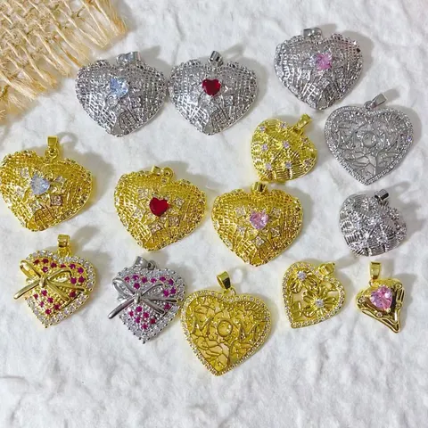 Ciondolo a Cuore Cavo in Rame con Zirconi Micro Pave Ciondoli a Cuore Placcati Oro per Fai-da-te Collana Braccialetto Gioielli Donna