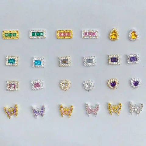 Ciondoli in Rame a Forma di Farfalla Zucca Cuore con Strass Accessori per Gioielli Fai da Te Connettori per Bracciali Collane Placcati Oro Argento