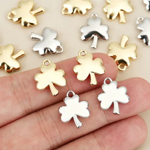 Minimalist 18K Gold Plated Copper Lucky Clover Pendant Charm Smooth Solid Leaf Jewelry Findings For DIY Necklace Making