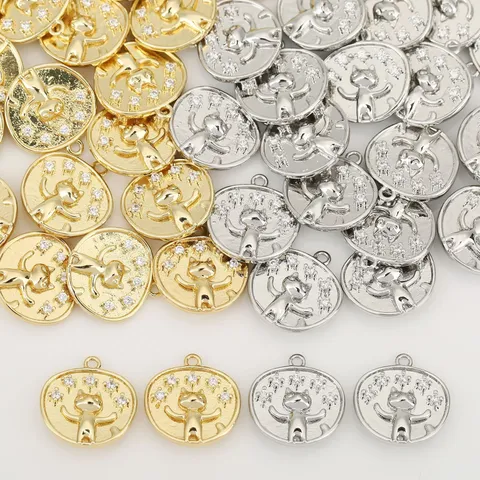 Cute Plated Copper Lucky Cat Round Disc Pendant Charming Rhinestone Charm For DIY Earring Necklace Bracelet Making Accessories Jewelry Finding Gift