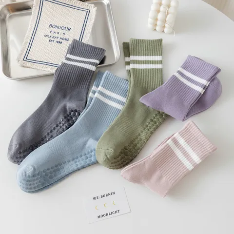 Women Cotton Yoga Socks Non Slip Pilates Mid Tube Athletic Sports Socks Breathable Sweat Absorbent Casual Socks