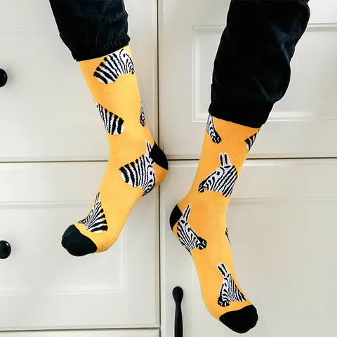 Men Women Street Trend Cotton Blend Mid-Tube Socks Colorful Geometric Animal Print Retro Skateboard Crew Socks