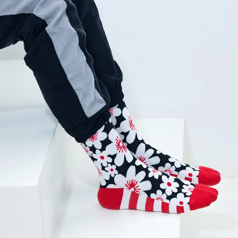Unisex Crew Socks Cotton Blend Colorful Geometric Floral Streetwear Casual Athletic Mid Tube Socks For Men Women