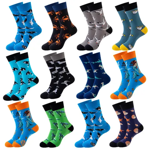 Ocean Creature Cartoon Print Cotton Blend Crew Socks For Men Women Street Trend Mid-Tube Socks Breathable Athletic Fashion Socks
