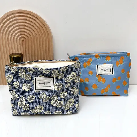 Floral Canvas Makeup Bag Women Portable Travel Toiletry Storage Pouch Zipper Cosmetic Bag Korean Style Handheld Organizer