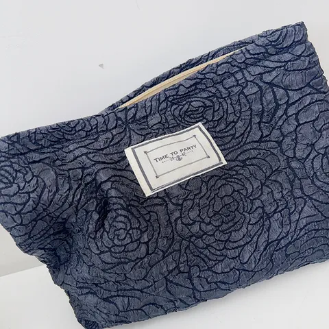 Vintage Rose Jacquard Cosmetic Bag Portable Travel Makeup Organizer Pouch Cotton Zipper Handbag For Women Daily Storage