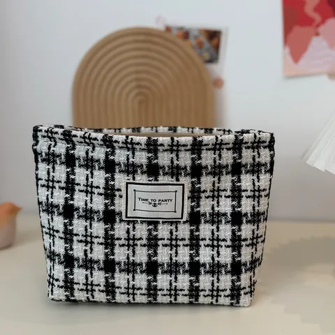 Women's Large Capacity Canvas Makeup Bag Stylish Plaid Contrast Handheld Cosmetic Pouch Travel Toiletry Storage Organizer