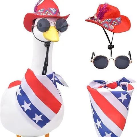 Set di Costumi con Cappello da Cowboy Sciarpa e Occhiali Patriottici Per Decorazione Oca da Portico Festival del Giorno dell'Indipendenza Ornamenti da Giardino di Casa
