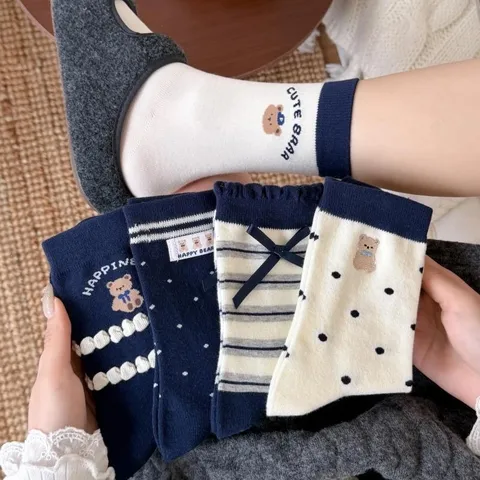 Japanese Preppy Style Navy Blue Cartoon Bear Slouch Socks For Women Cute Embroidered Mid-Calf Cotton Blend Socks Casual Fashion Leg Warmers