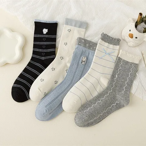 Japanese JK Style Sweet Embroidery Crew Socks For Women Preppy Girl Bowknot Slouch Socks Striped Star Pattern Cotton Socks