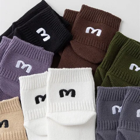 Herren Baumwollmischung Sport Socken American Streetwear Bestickter Buchstabe M Kurze Basketball Athletische Lässige Cityboy Socken