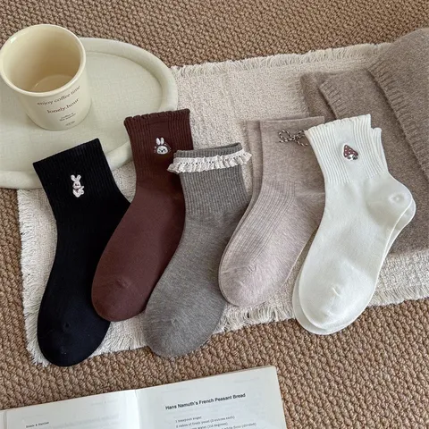 Sweet Japanese Style Embroidery Cute Rabbit Bow Lace Trim Crew Cotton Socks For Women Casual College Style Fashion