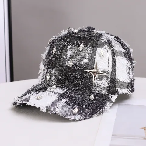 Women's Fashion Polyester Rhinestone Checkered Baseball Cap With Metal Star Fringed Tassel Curved Brim Sunshade Street Hat