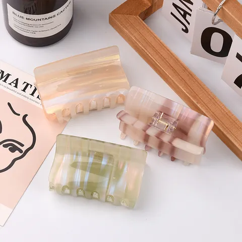Square Jelly Hair Claw Clip For Women Medium PVC Transparent Hair Clips Fashion Pearlescent Stripes Hair Accessory For Daily Styling