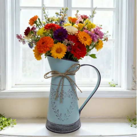 Vintage Iron Pitcher Vase With Leaf Heart Relief Distressed Shabby Chic Flower Jug For Home Wedding Party Decor