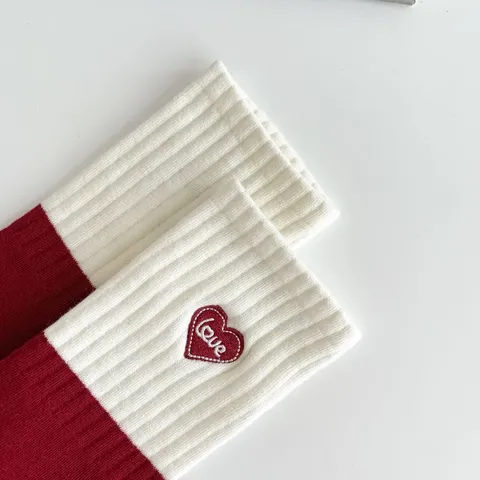 Women Wine Red White Striped Crew Socks Cotton Blend Heart Bow Embroidery Sweetbow Love Middle Tube Socks Autumn Winter