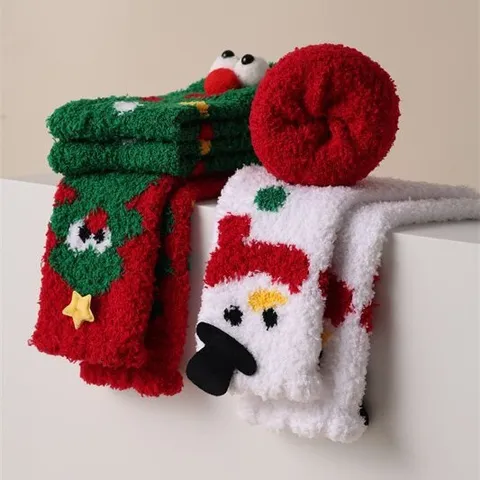 Women Christmas Coral Fleece Socks Thickened Warm Floor Sleep Socks Cartoon Santa Snowman Christmas Tree Fuzzy Mid-Calf Socks