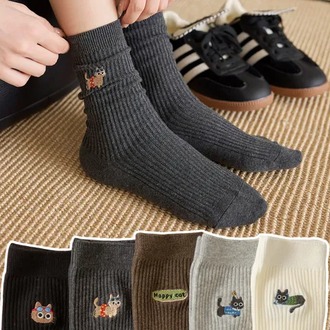 Women Autumn Winter Cotton Crew Socks Japanese Student Vertical Stripe Cartoon Cat Embroidery Casual Mid Tube Socks