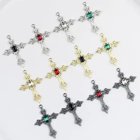 Ciondolo Croce Gotica in Lega di Zinco con Strass Vintage Accessori per la Creazione di Gioielli Fai-da-te per Collane Bracciali Orecchini