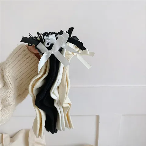 Damen Japanischer JK-Stil Wadenhohe Socken Mit Rüschenrand Und 3D-Schleife Baumwolle Gestrickt Atmungsaktiv Süße Einfarbige Modestrümpfe