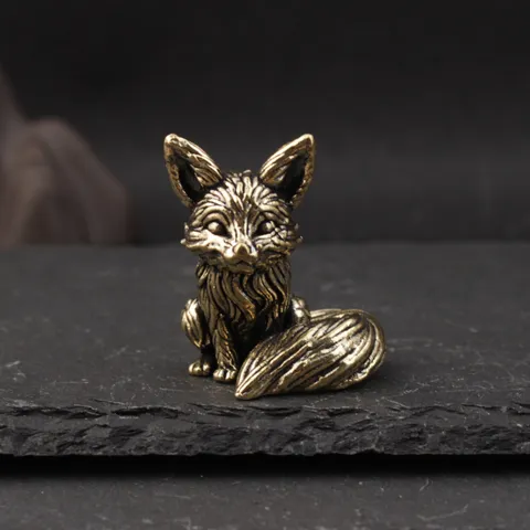 Vintage Brass Solid Fox Ornament Handcrafted Distressed Copper Desktop Decoration Tea Pet Small Metal Animal Statue For Home Office Decor
