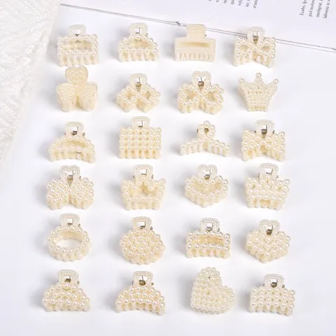 Sweet Plastic Mini Hair Claw Clips With Artificial Pearl Heart Bowknot Geometric Hair Pins For Women Everyday Headwear
