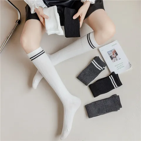 Damen Kniestrümpfe Baumwolle Doppelstreifen Wadenstrümpfe Sportlich Preppy Stil Lange Socken Vielseitige Einfarbige Strümpfe