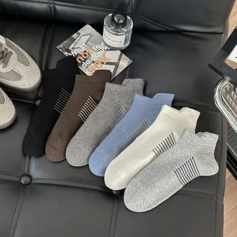 Men Breathable Mesh Cotton Socks Ankle Tab Low Cut Boat Socks Athletic Sport Running Basketball Socks Non-Slip Striped Socks