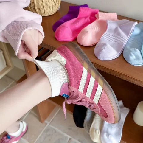 Damen Mesh Atmungsaktive Baumwollmischung Socken Japanischer Stil Süßigkeitenfarben Nahtlose Niedrige Füßlinge Für Frühling Sommer