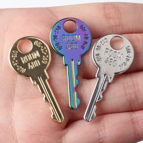 Minimalistische Legierung Schlüsselanhänger Anhänger DIY Schmuckherstellung Gravierte Zimmernummer Metall Charms Für Halskette Armband
