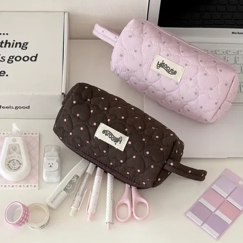 Ins Style Quilted Plush Heart Pattern Large Capacity Pencil Case Portable Stationery Bag For Students Travel Cosmetic Storage Bag