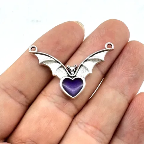Goth Bat Wings Heart Charm Zinc Alloy Pendant For Necklace Earring DIY Jewelry Making Accessories Halloween Dark Style Decorative Pendant