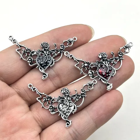 Pendentif Cœur Vigne Fleur Rose Gothique Vintage en Alliage de Zinc Strass Électroplaqué Accessoires de Bijoux DIY Artisanat