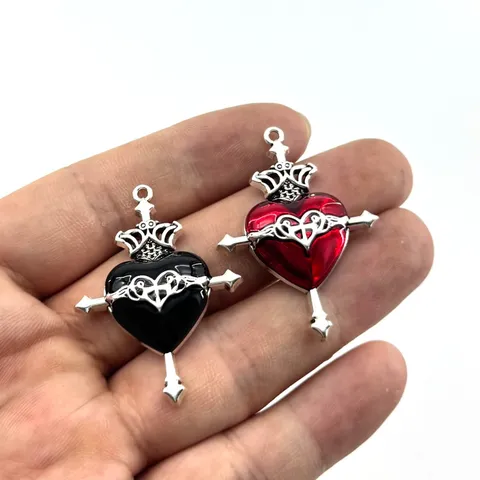 Gotische Herz Kreuz Dolch Anhänger Zinklegierung Emaille Charms Für DIY Schmuckherstellung Halsketten Armbänder Retro Zubehör