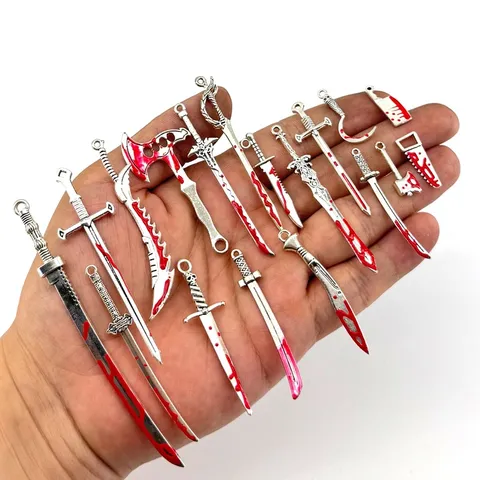 DIY Anime Spiel Legierung Waffe Blut Tropfen Anhänger Schlüsselbund Halskette Schmuck Zubehör