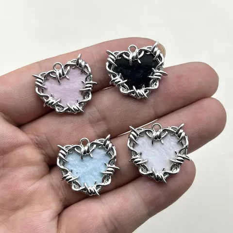 Pendentif en Alliage Miroir de Cœur en Dentelle Épineuse Gothique Style Princesse Douce Charme de Cœur pour Boucles d'oreilles Bricolage Accessoires Cheveux