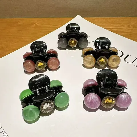 Elegant Rhinestone Cherry Hair Claw Clip Mini Resin Fruit Hairpins Small Side Clip Princess Hairstyle Accessories For Women
