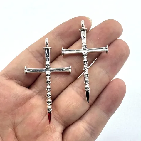 Pendentif Épée Croix Crâne Vintage en Alliage de Zinc Gothique Punk Argent Rétro Charmes de Strass Pour DIY Collier Bijouterie Accessoire