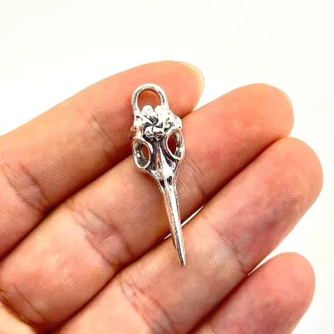 Vintage Gothic Bird Skull Pendant Zinc Alloy Silver Color Punk Animal Skeleton Charm For DIY Jewelry Making Accessories