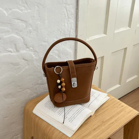 Bolso Cubo de Gamuza Retro Simple para Mujer Con Cierre Elegante Bolso de Mano de Cuero de PU Bolso de Hombro Bandolera de Color Sólido a la Moda
