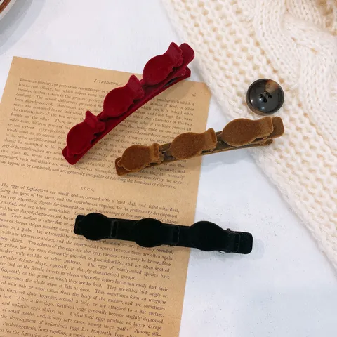 Minimal Flocked Side Hair Clip για Γυναίκες Solid Color Velvet Duckbill Hairpin Cute Daily Hair Styling Hair Accessories
