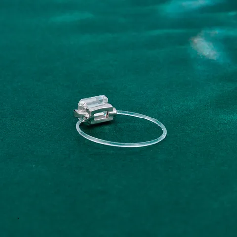 Bague Moissanite GRA en Argent Sterling S925 Coupe Émeraude Invisible à Fil pour Femmes Accessoire Féminin Simple Haut de Gamme