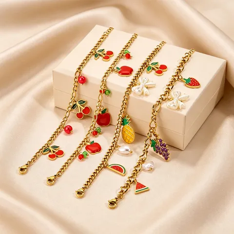 Pastoral Style Stainless Steel Fruit Pendant Bracelet For Women 18K Gold Plated Titanium Steel Strawberry Apple Cherry Avocado Charms Rhinestone Bracelet Jewelry Gift