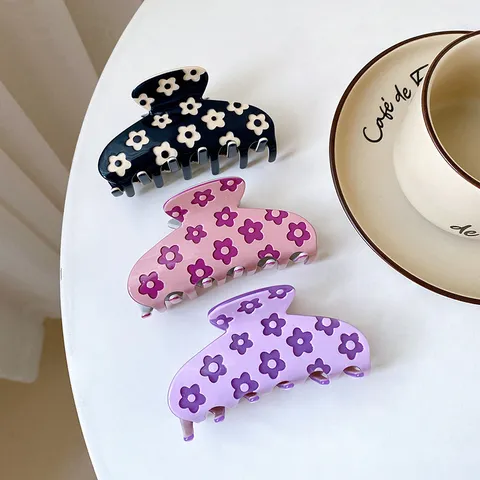 Korean Ins Style Acrylic Flower Hair Clip Sweet Floral Heart Pattern Ponytail Large Claw Fashion Accessories Women Daily