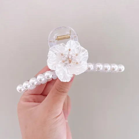 Pinza de Cangrejo para Cabello de Plástico Transparente Acrílico Flor Con Elegante Perla Artificial Incrustada Gran Pinza de Tiburón Ornamento para Mujeres Peinado Diario Moño