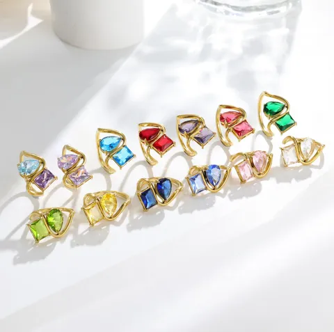 French Vintage Stainless Steel 18K Gold Plated Geometric Hollow Out Twin Rhinestone Stacking Ring For Women Luxury Hand Jewelry Gift