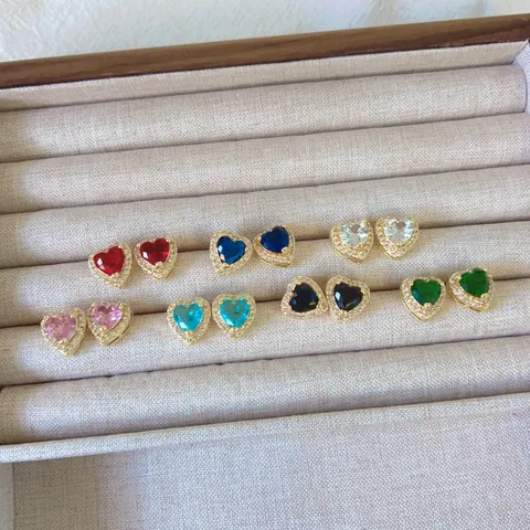 Semplici Orecchini a Bottone a Cuore in Strass di Rame Placcato Oro Francese Orecchini a Cuore in Cristallo Colorato Intarsiati per Donna Gioielli Pendolari Quotidiani