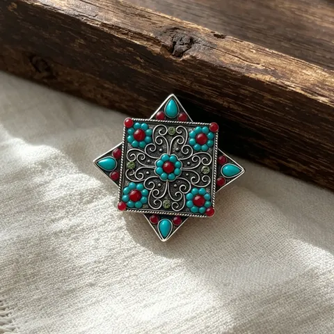 Broche Étnico Retro Estrella de Ocho Puntas Tallado Aleación de Zinc Plata Antigua Diamantes de Imitación Alfiler Para Abrigo Chal Unisex Joyería